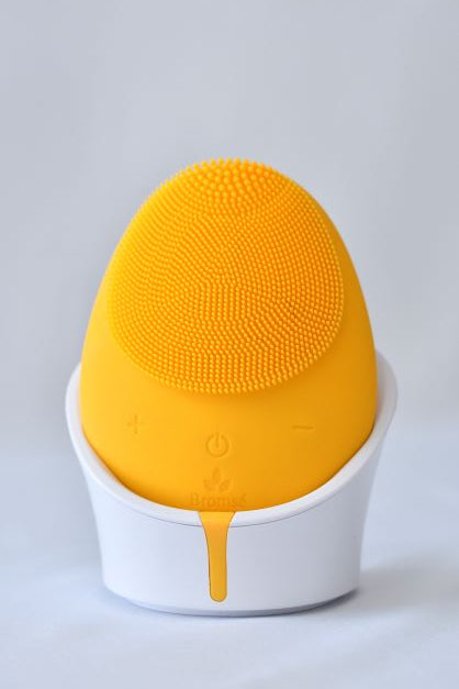 Yellow Beauty Facial Cleansing Scrubber 